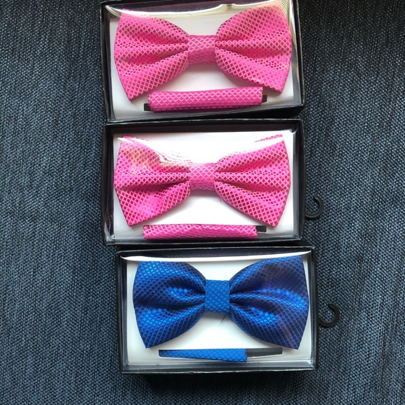 Mario Lorenzi Bow Tie & Pocket Square 3 Sets NIB - Picture 1 of 7